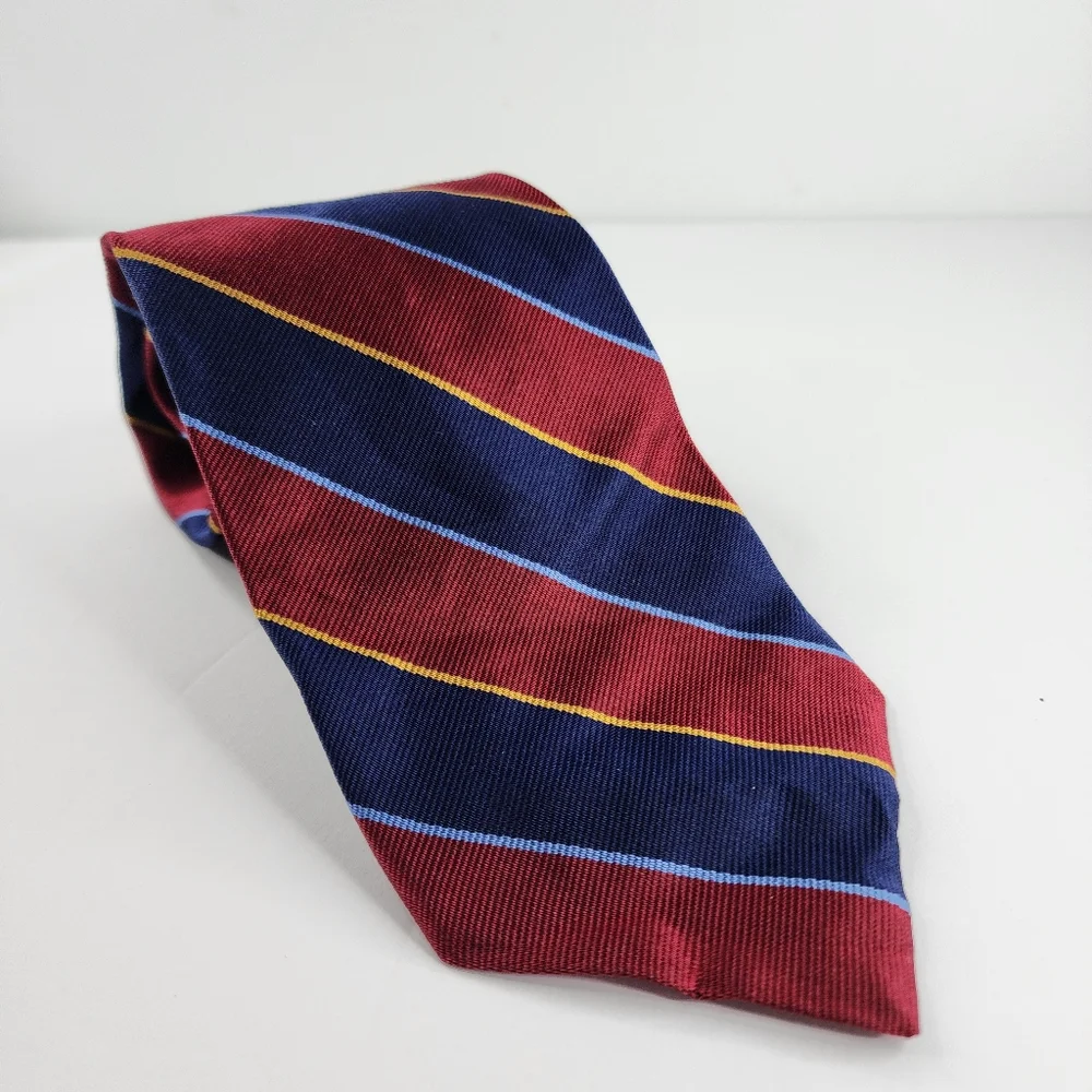 BROOKS BROTHERS MAKERS & MERCHANTS Red, Blue ,Yellow Stripes Silk Tie.